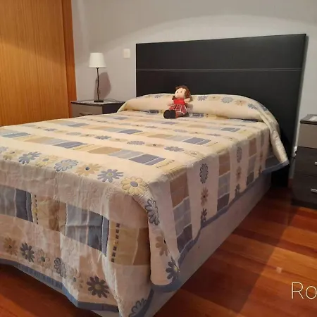 Stunning Apartment With 3 Mins Santa Cruz Beach * Santa Cruz (Madeira)